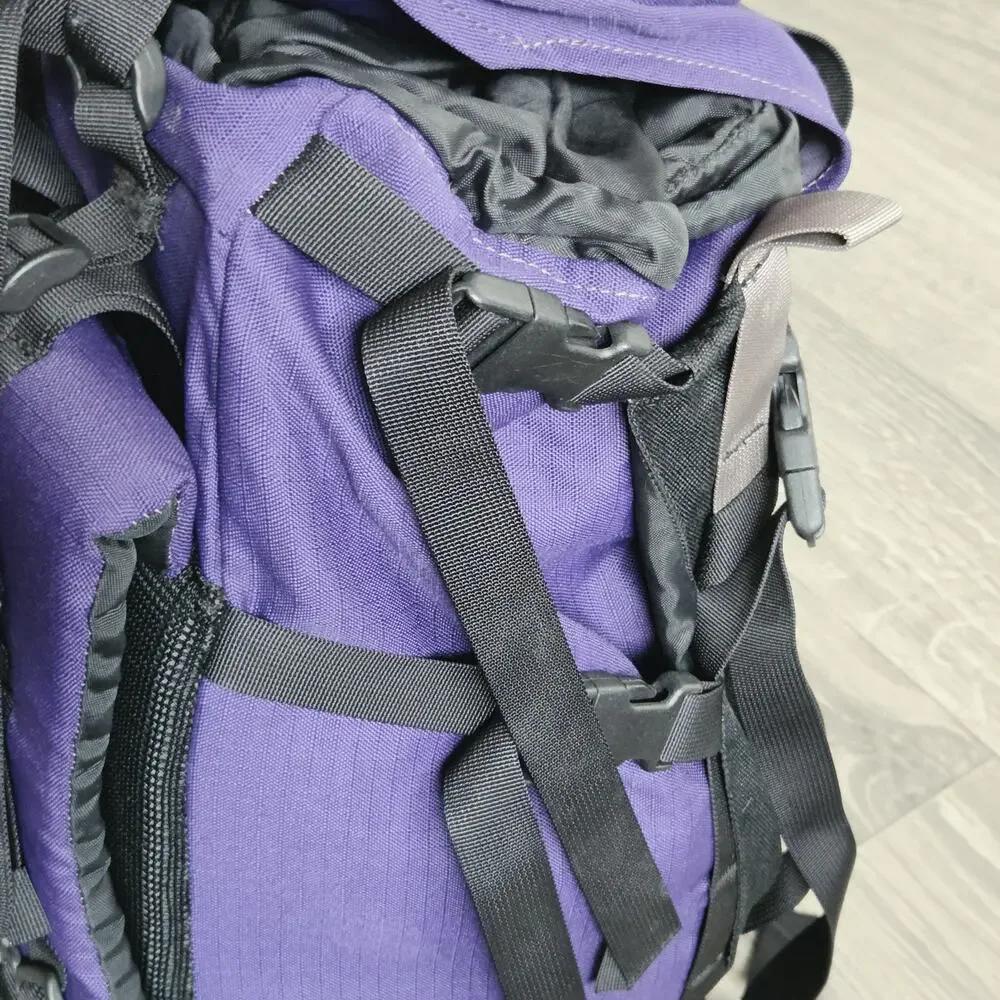 Kelty Slickrock Hiking Camping 50 L Internal Frame Backpack